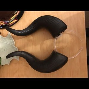 Maleficent horns